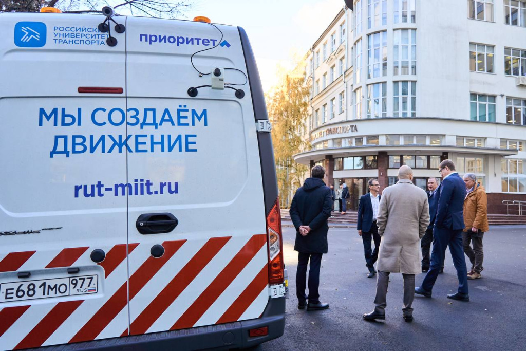 photo_5436211918860389614_y.jpg photo_5436211918860389614_y.jpg