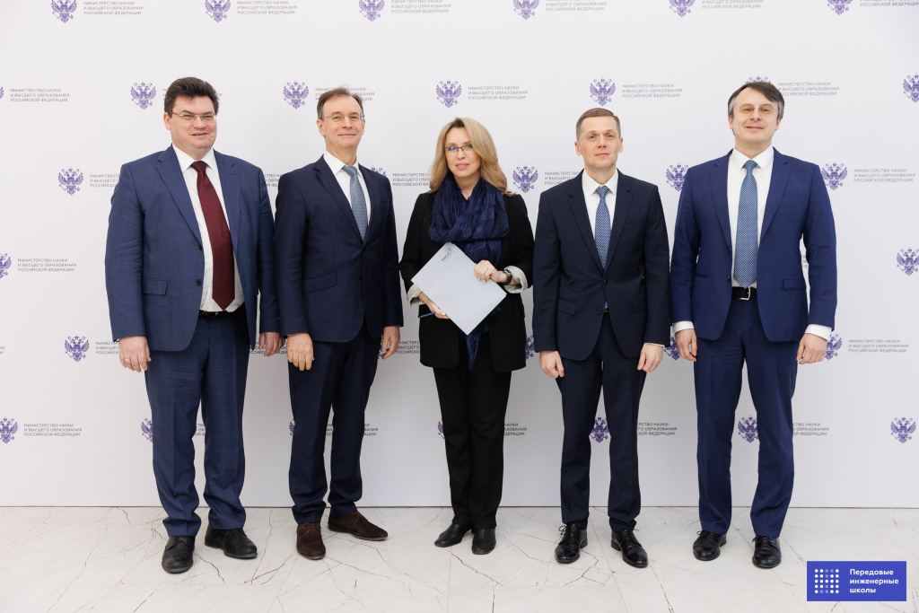 002_KOR_0010_230210 (2).jpg